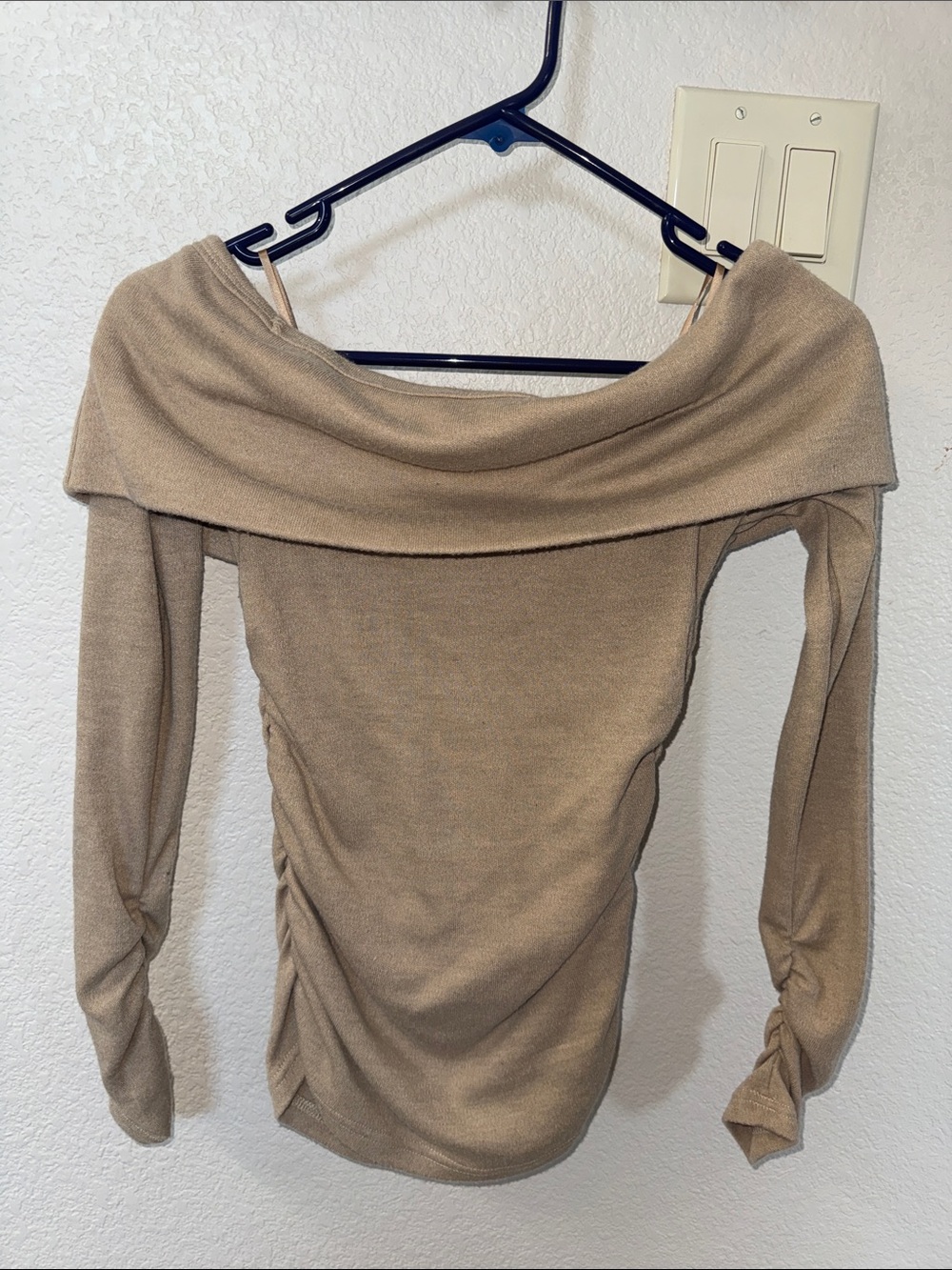 Off-Shoulder Ruched Long Sleeve Top - Camel